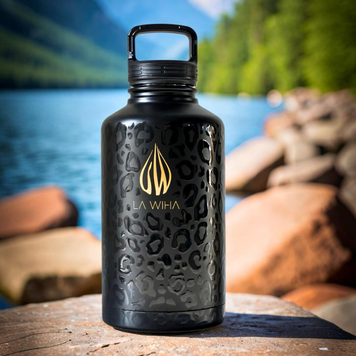 NOIR LEOPARD 64OZ | HALF GALLON BOTTLE WITH CLIP CARABINER LID
