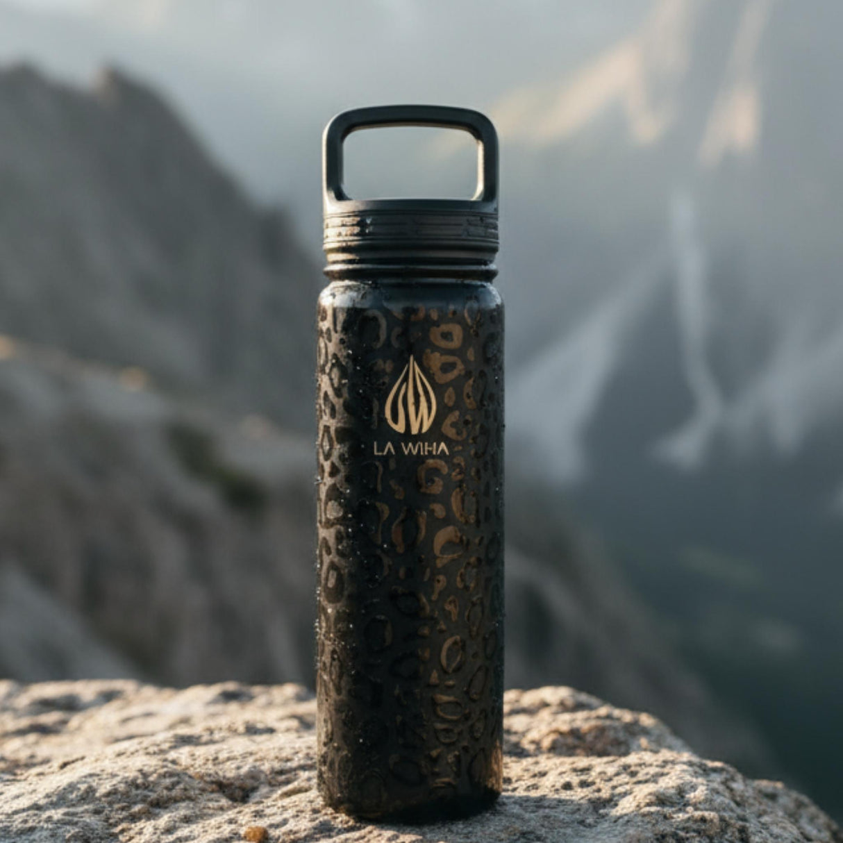 NOIR LEOPARD | 24OZ BOTTLE WITH CLIP LID