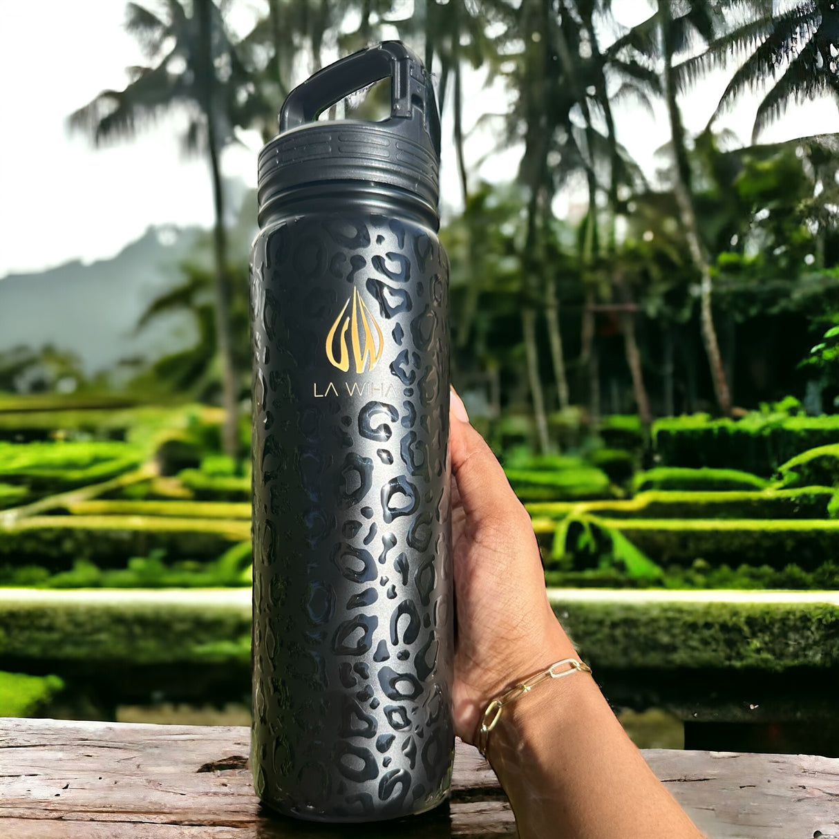 NOIR LEOPARD | 24OZ BOTTLE WITH CLIP LID